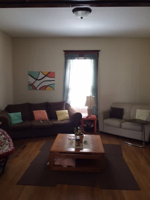 4 BEDROOM 2 1/2 BATH $1695 Walk to WKU! – photo 4