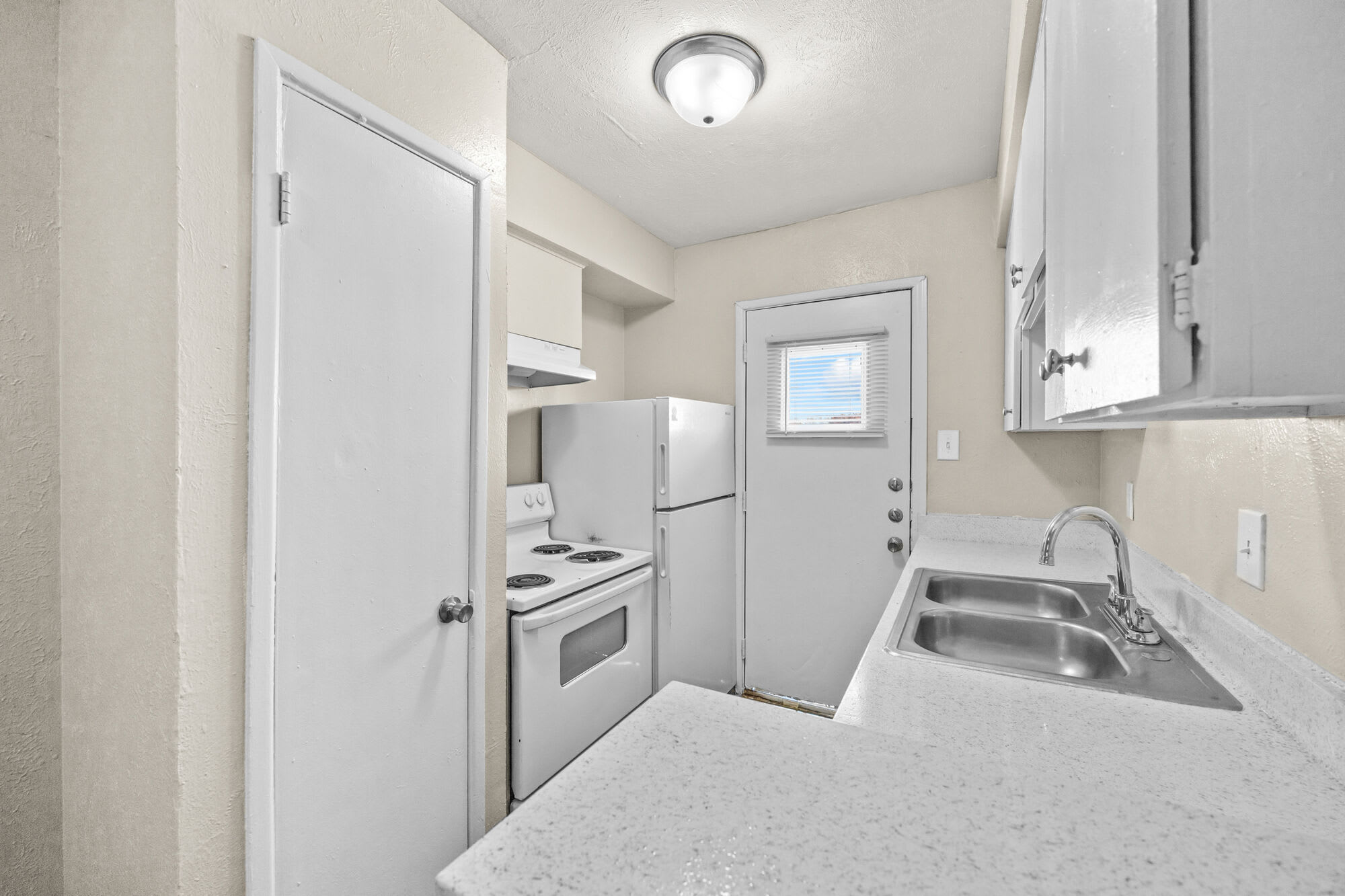 Oakwood – photo 4
