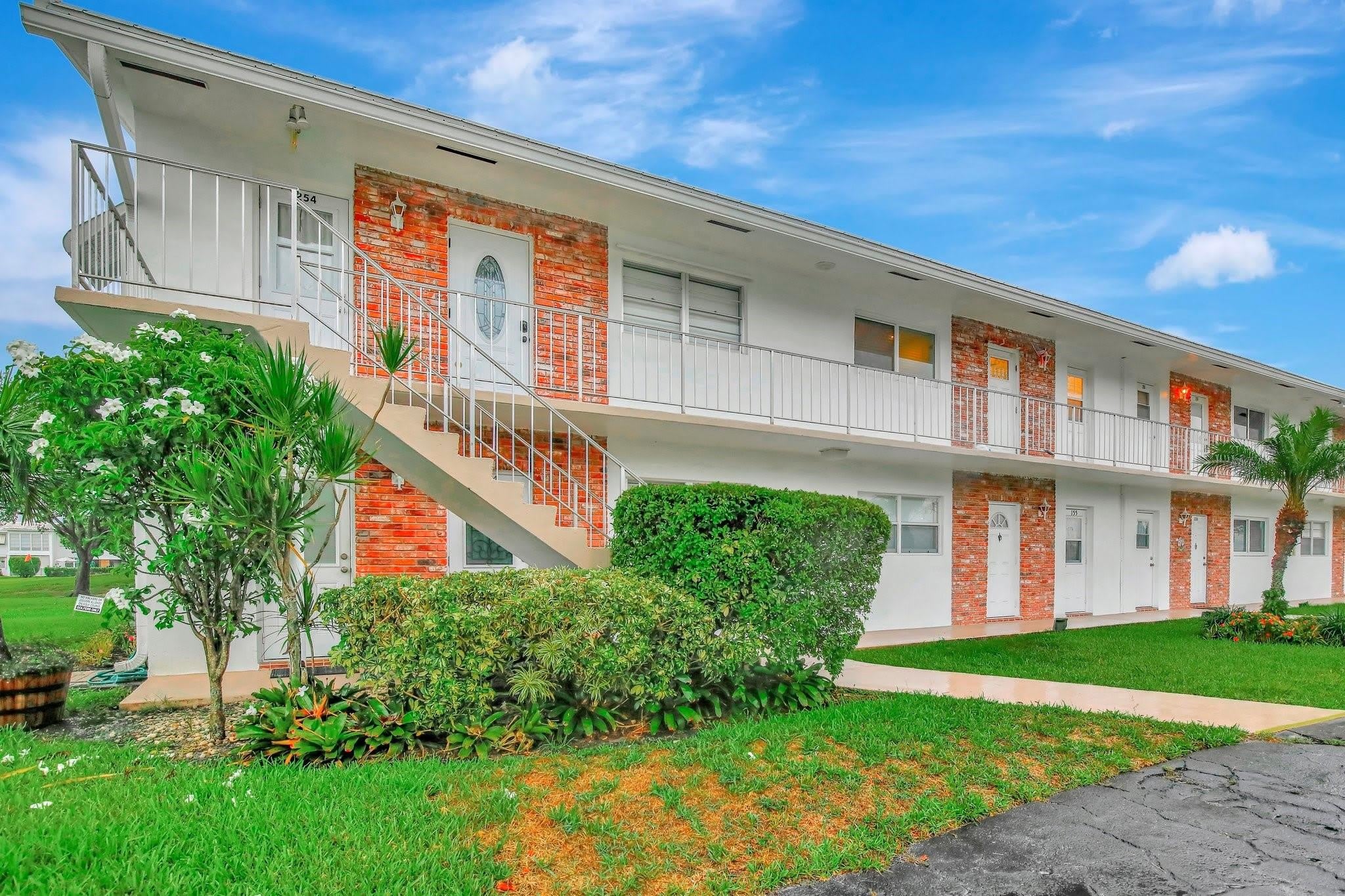 2650 W GOLF Boulevard – photo 2