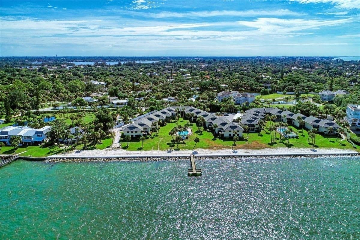 4660 OCEAN Boulevard – photo 2