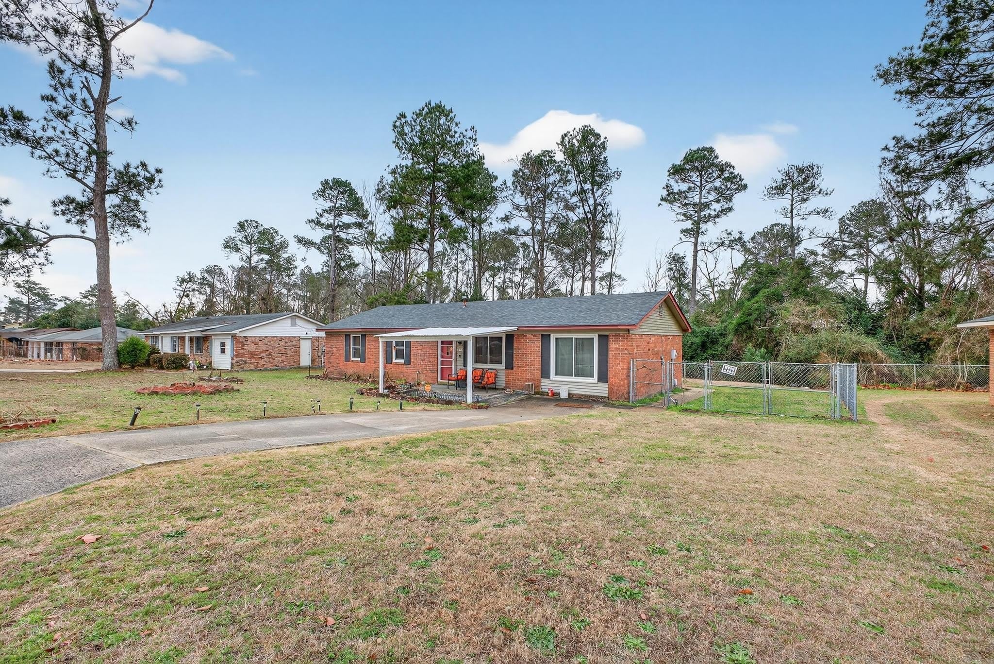 2914 Cumberland Drive – photo 3