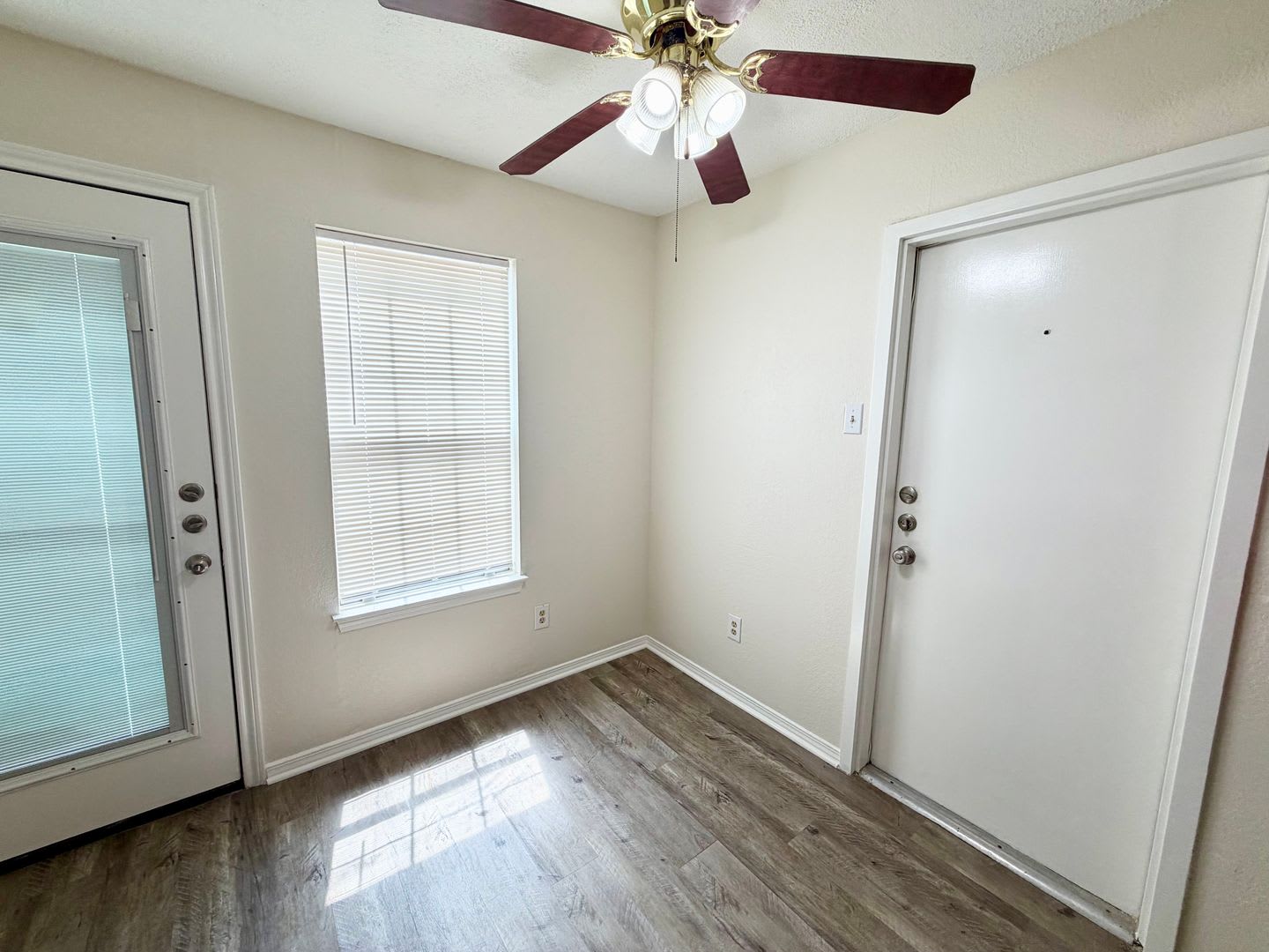 Spacious 2 bed 2 bath Condo in the heart of Waco – photo 3