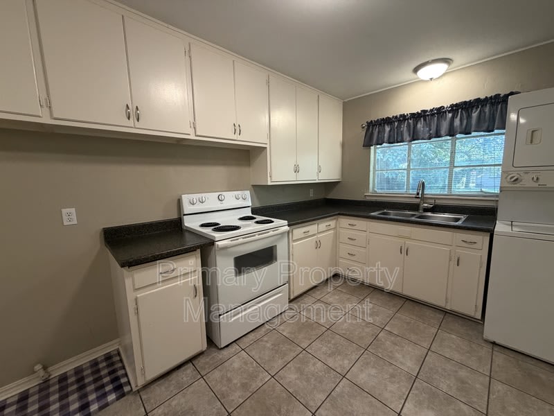 1722 Mattern Drive – photo 4
