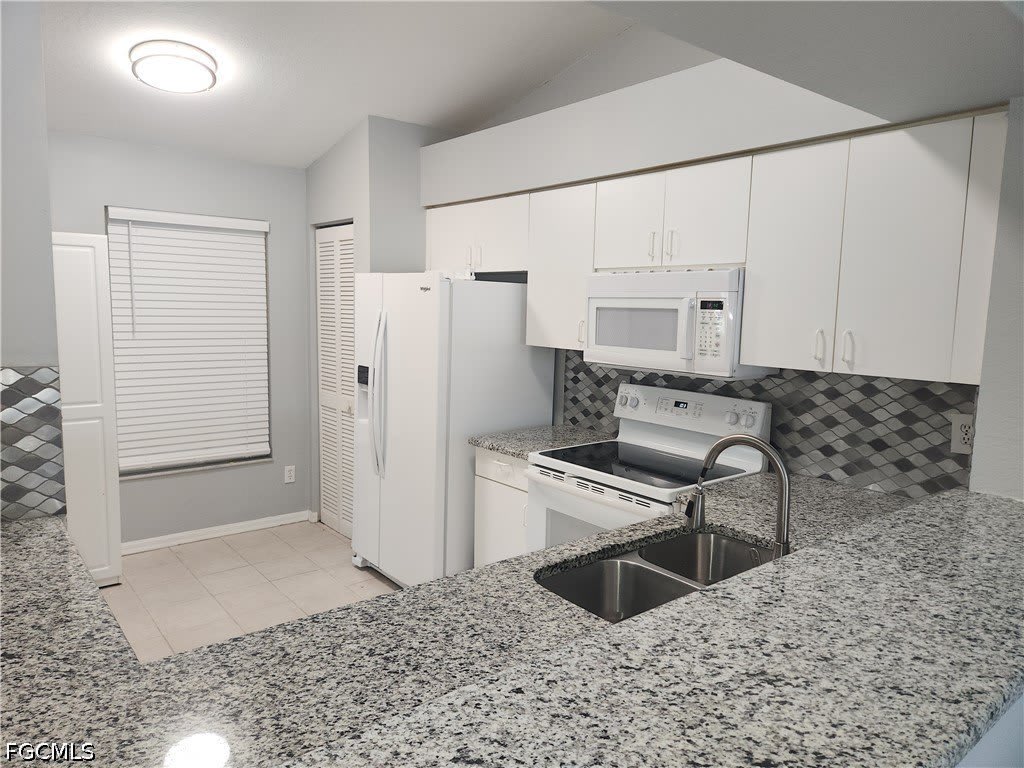 9660 Victoria Lane – photo 2