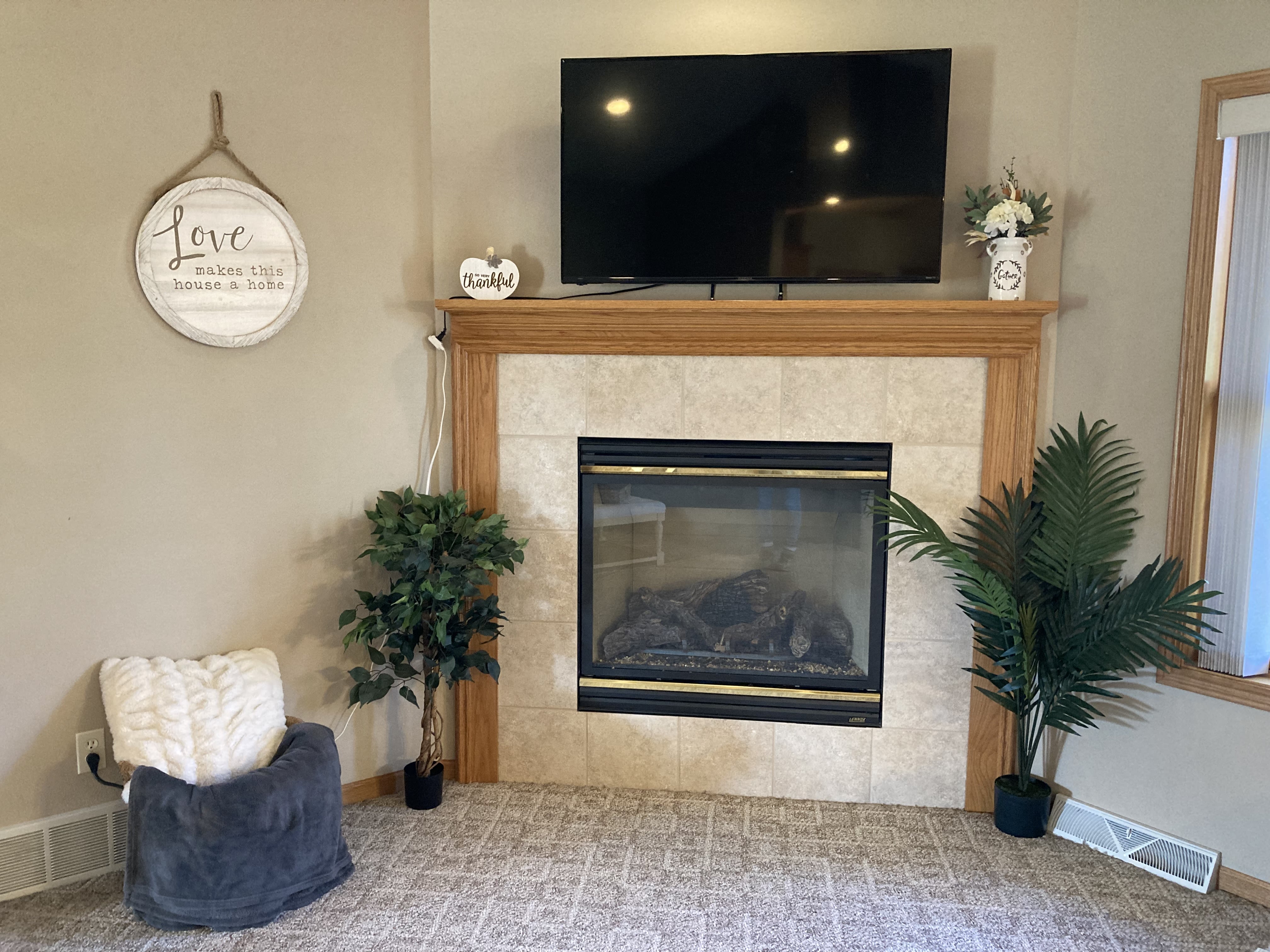 121 Jacquot St – photo 2
