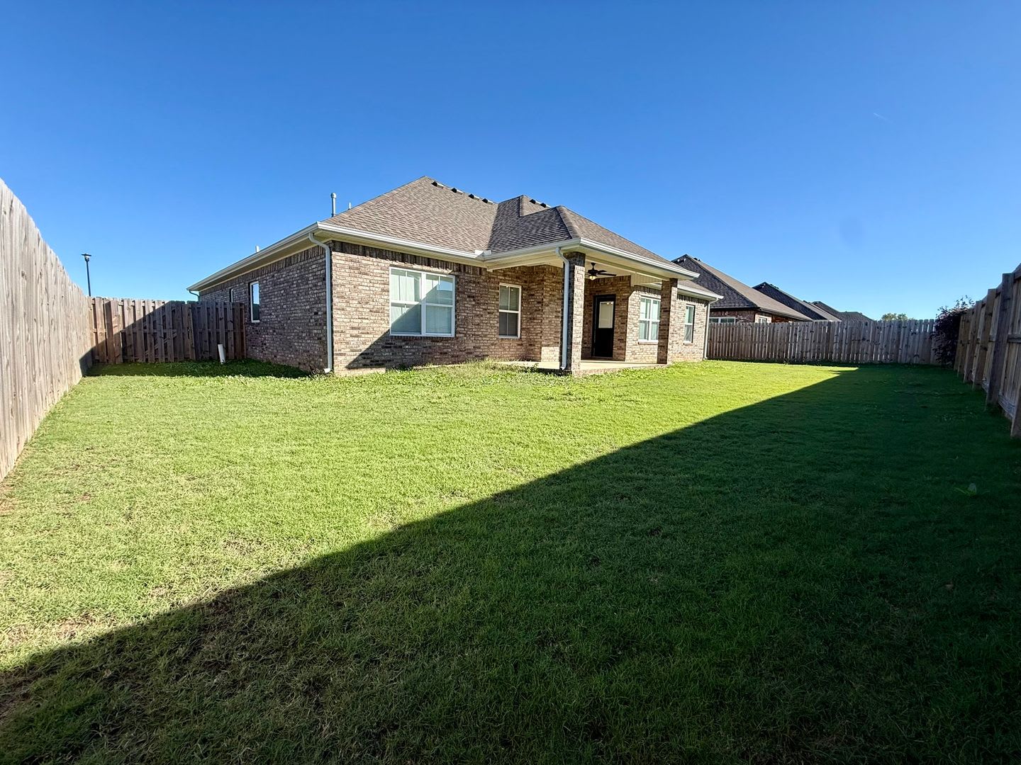 ***1049 Parker Lane*** – photo 4