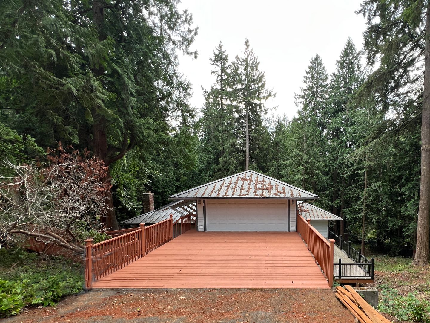 Freshly Remodeled 5BR Home in Prime Bellevue Enatai – photo 2