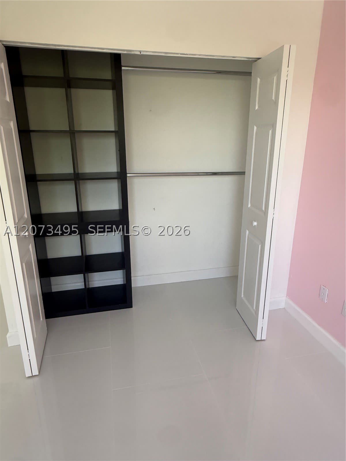 875 NW 99th Ave – photo 2