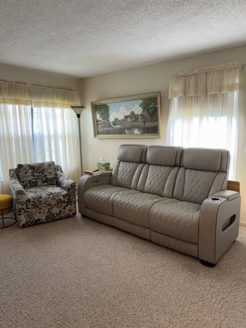 FURNISHED RENTAL IN GATED ORANGE BLOSSOM RANCH – photo 3