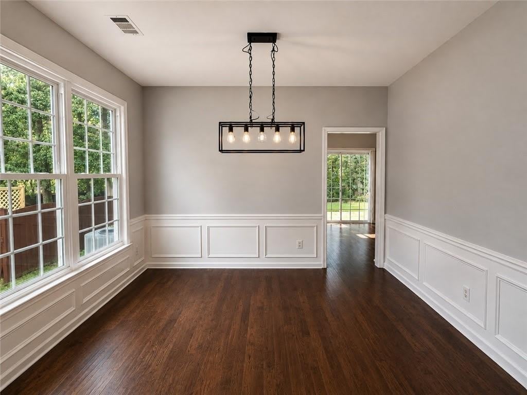 535 Arncliffe Court – photo 4