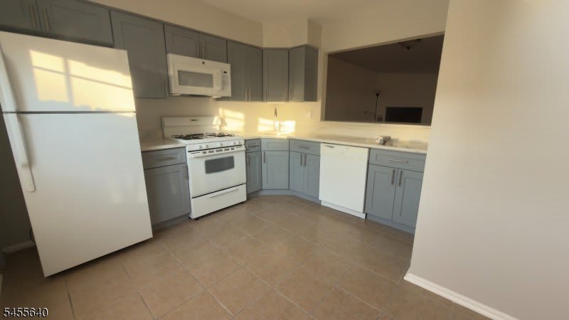 12 Nottingham Way – photo 2