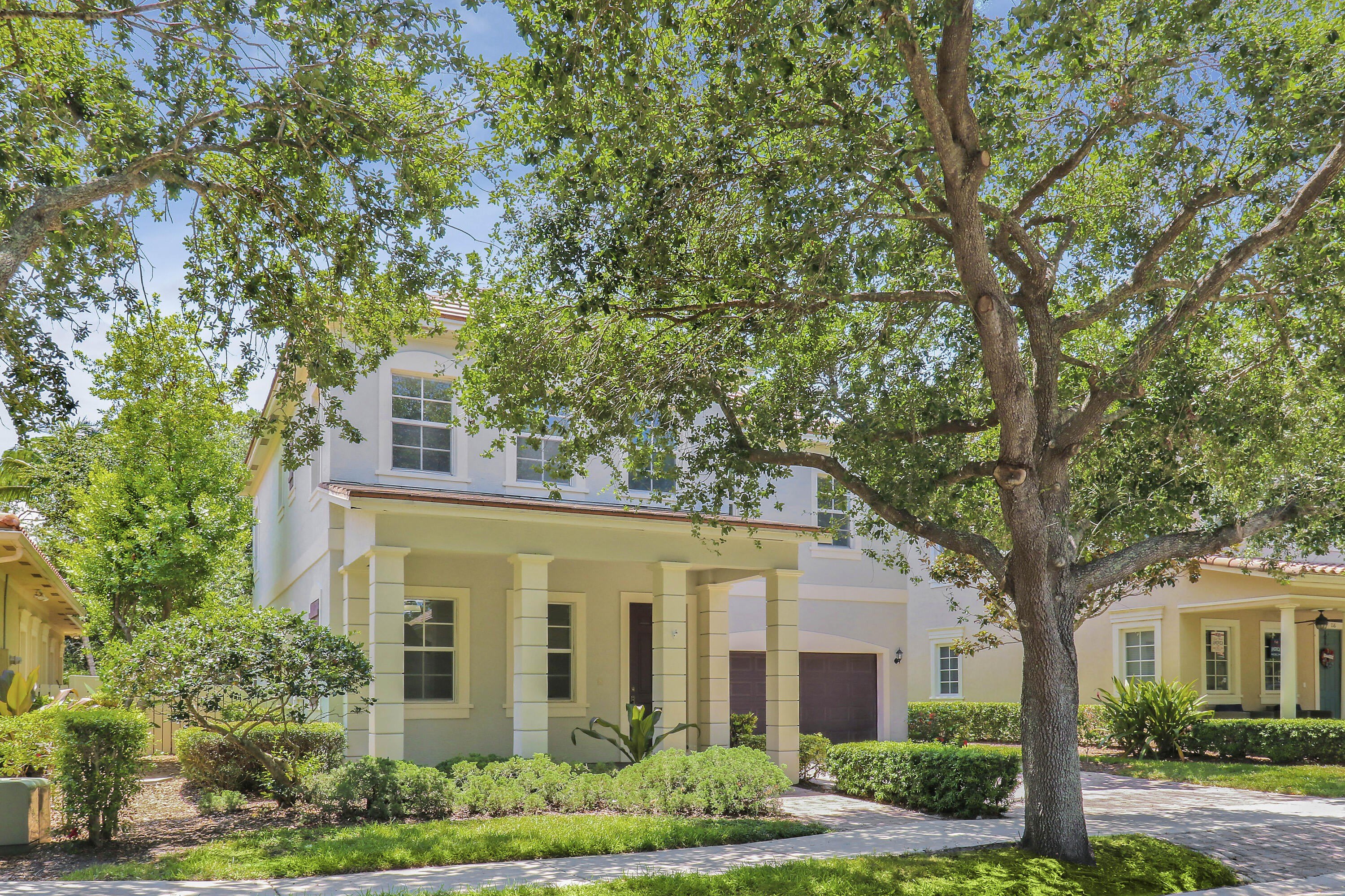 112 Dunmore Drive – photo 2
