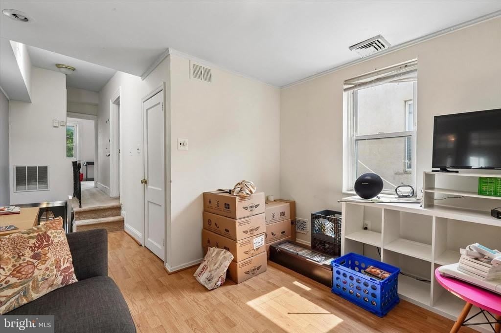 2348 CHRISTIAN STREET – photo 4