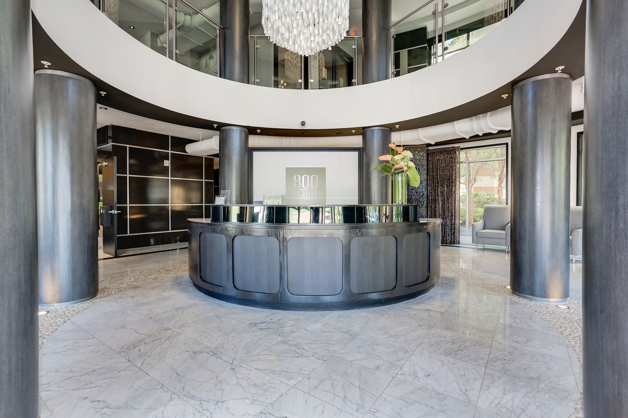 800 Carlyle – photo 4