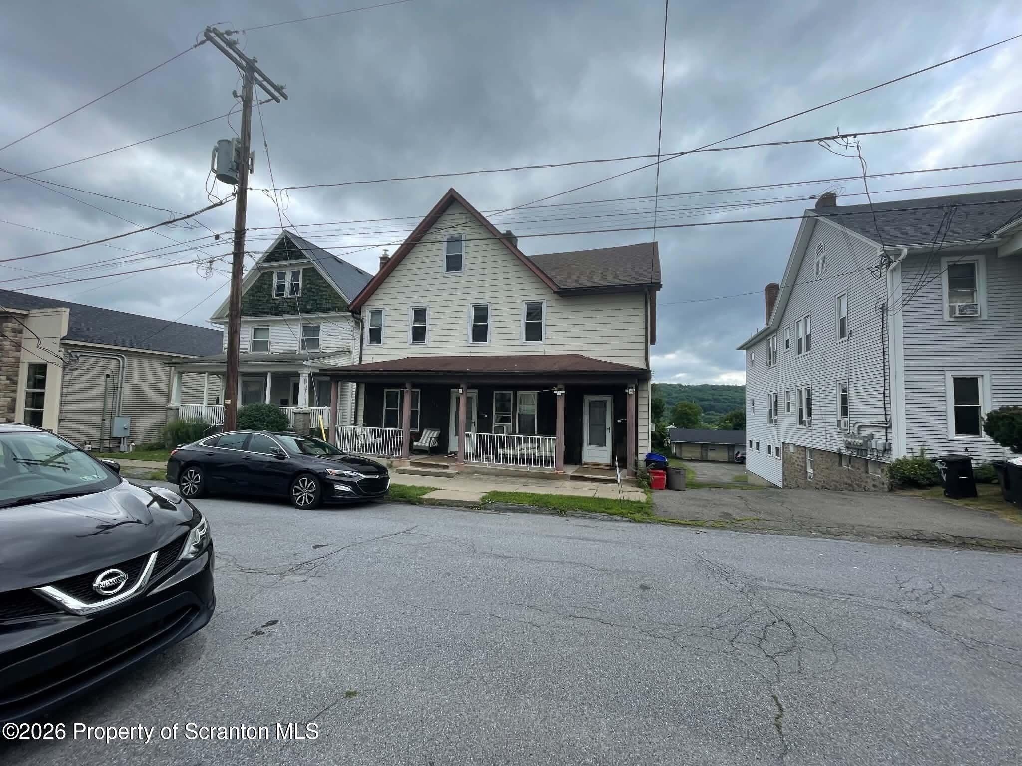 966 Ridge Avenue – photo 2