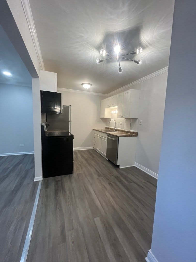 860 E Old Willow Road – photo 3