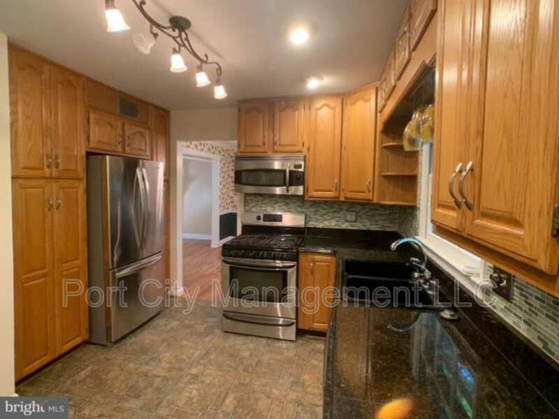 10902 Swansfield Road – photo 4