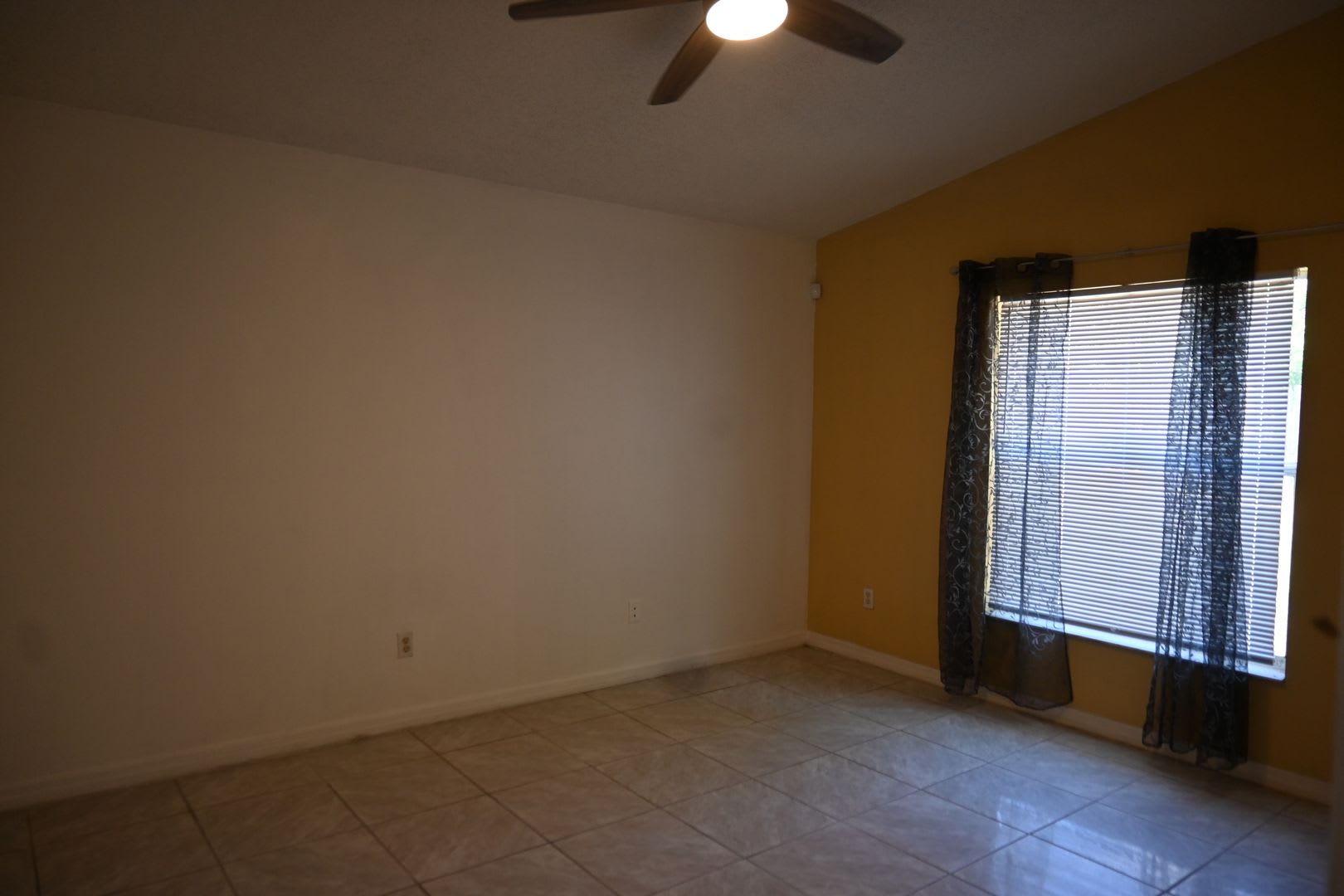 Union Park 3 2 In Rivers Edge Community W Fenced Yard Small Pets Ok – photo 5