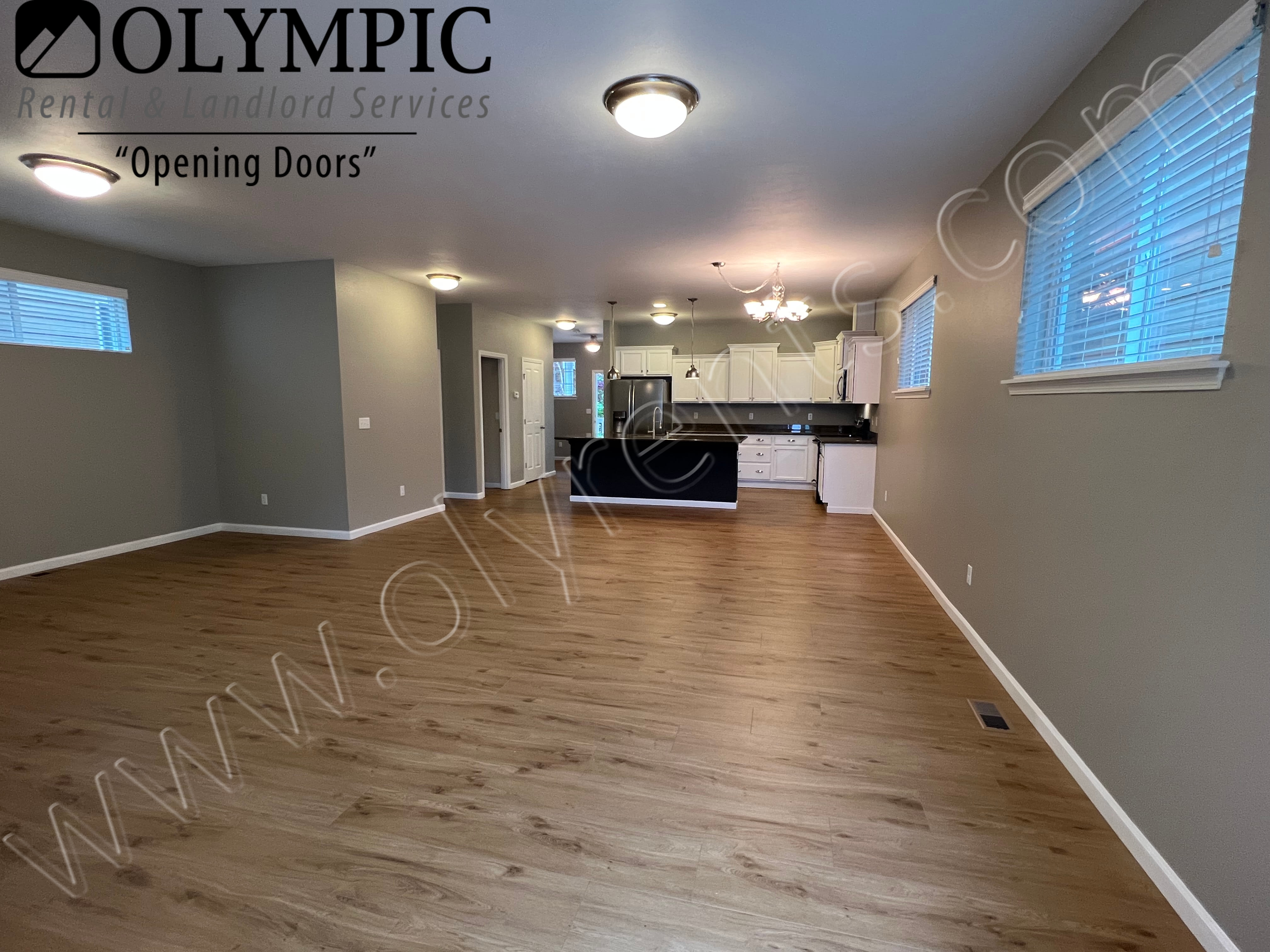 7641 Columbia Way NE – photo 3
