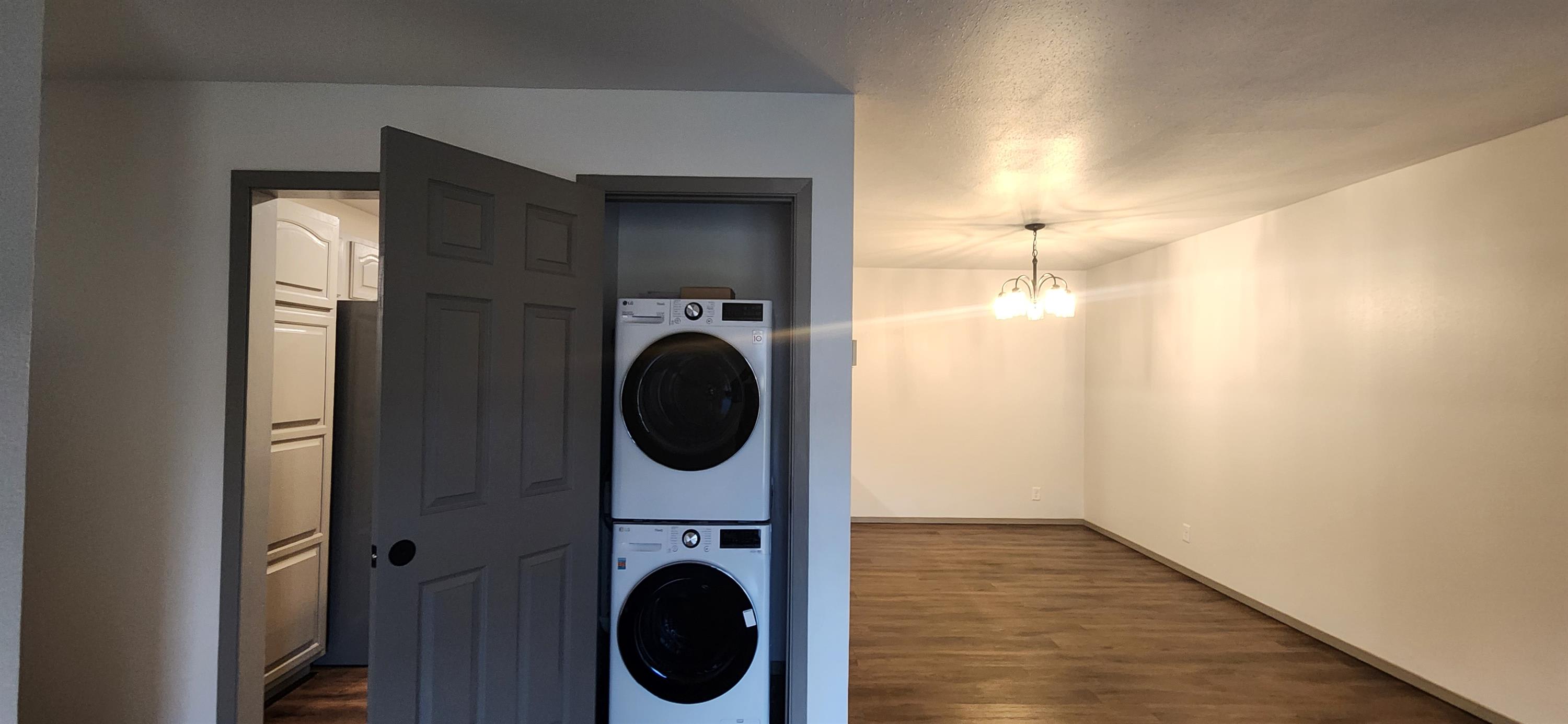 3945 Fairway Hills Drive 1 – photo 3