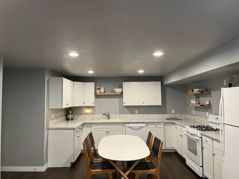 211 East Bayview Circle – photo 2
