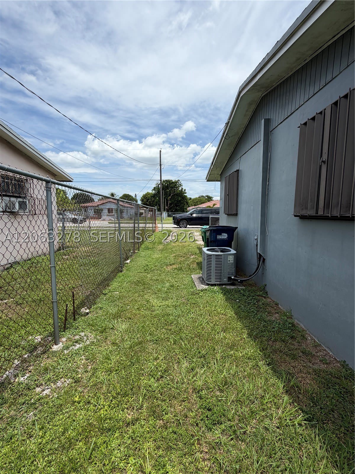10442 SW 180th St – photo 3