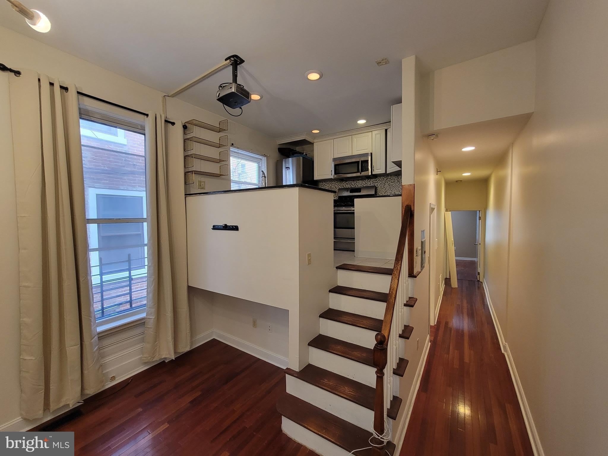 1828 00 Green Street – photo 1