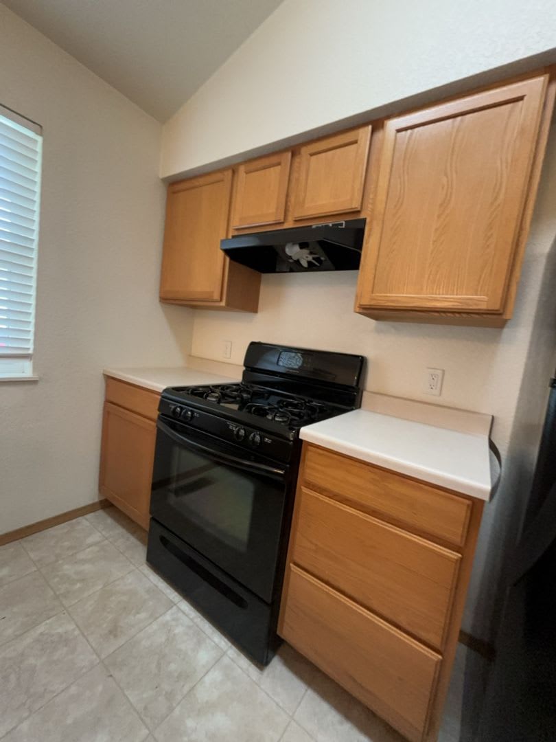 Centrally Located – photo 5