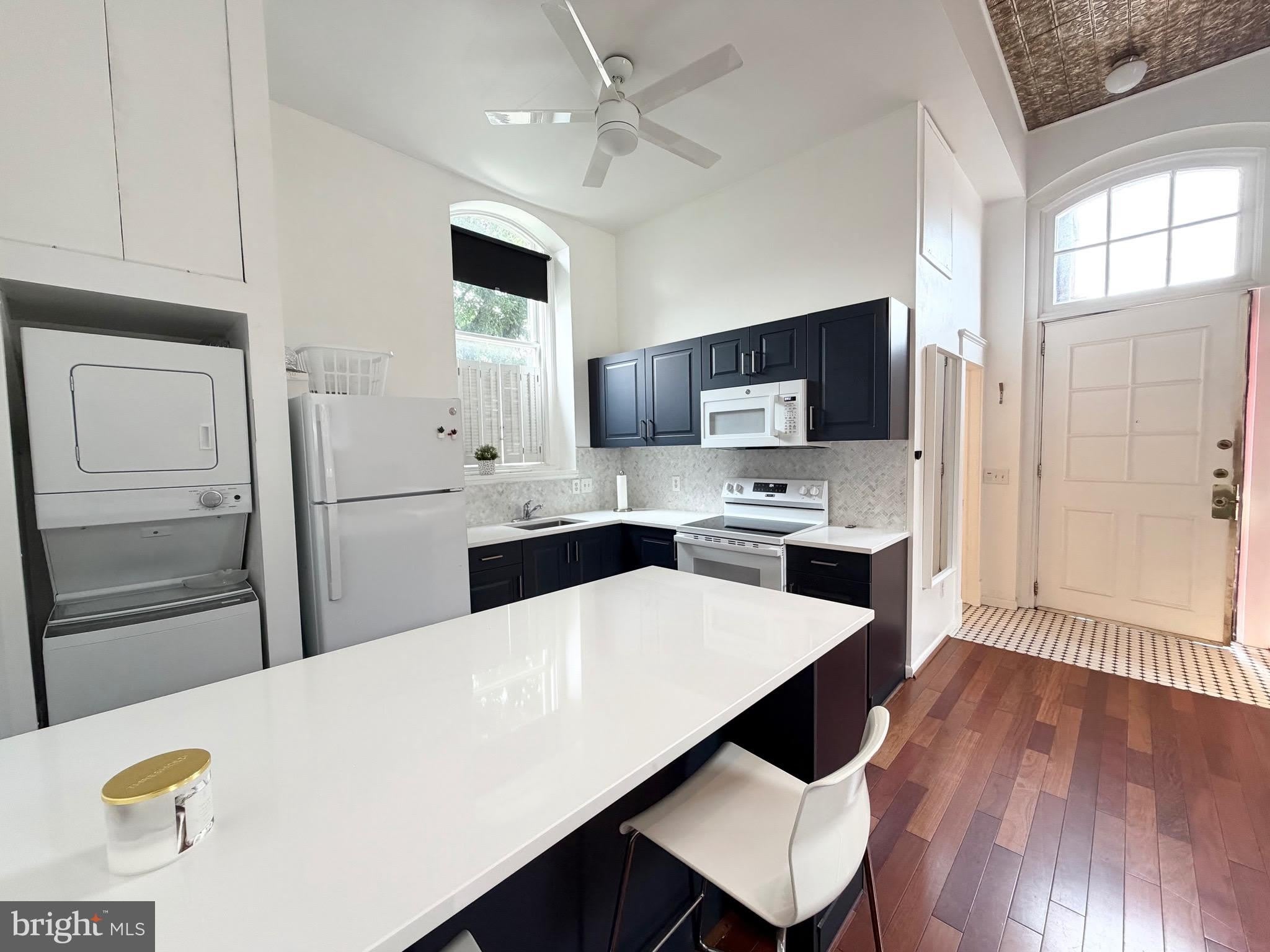 339 N FRONT Street N – photo 1