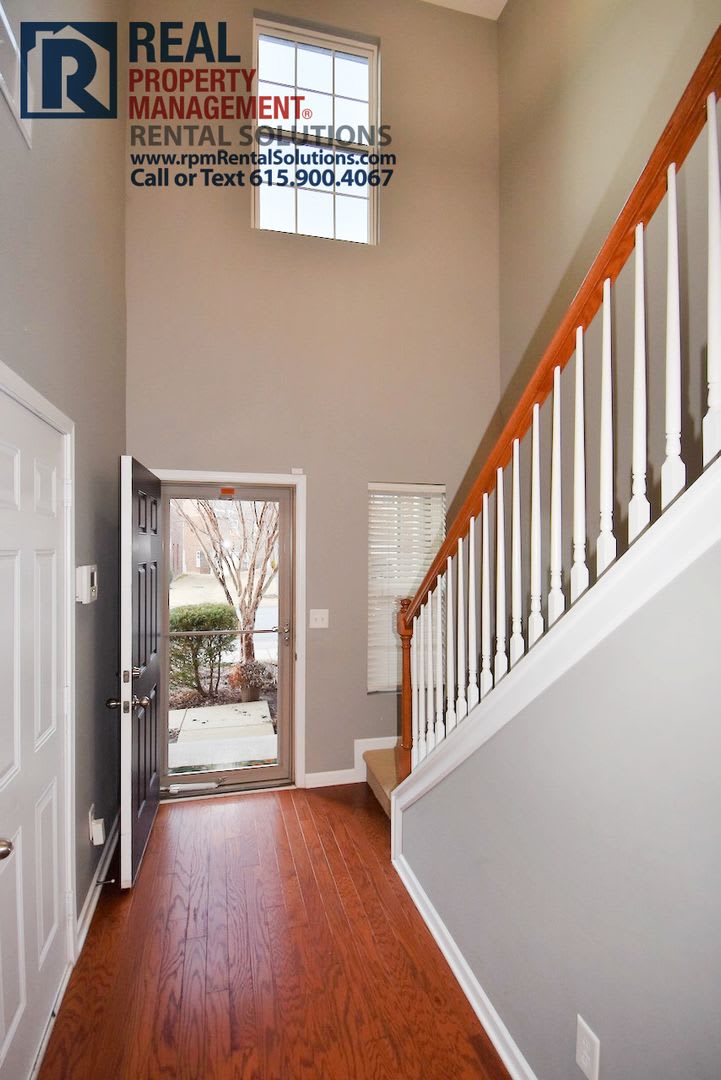 Fantastic 3BR townhome in Nippers Corner w/ attached garage! – photo 3