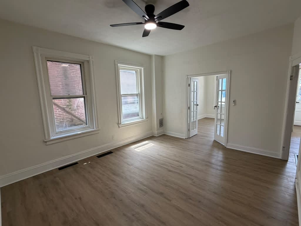 812 Linden St – photo 4