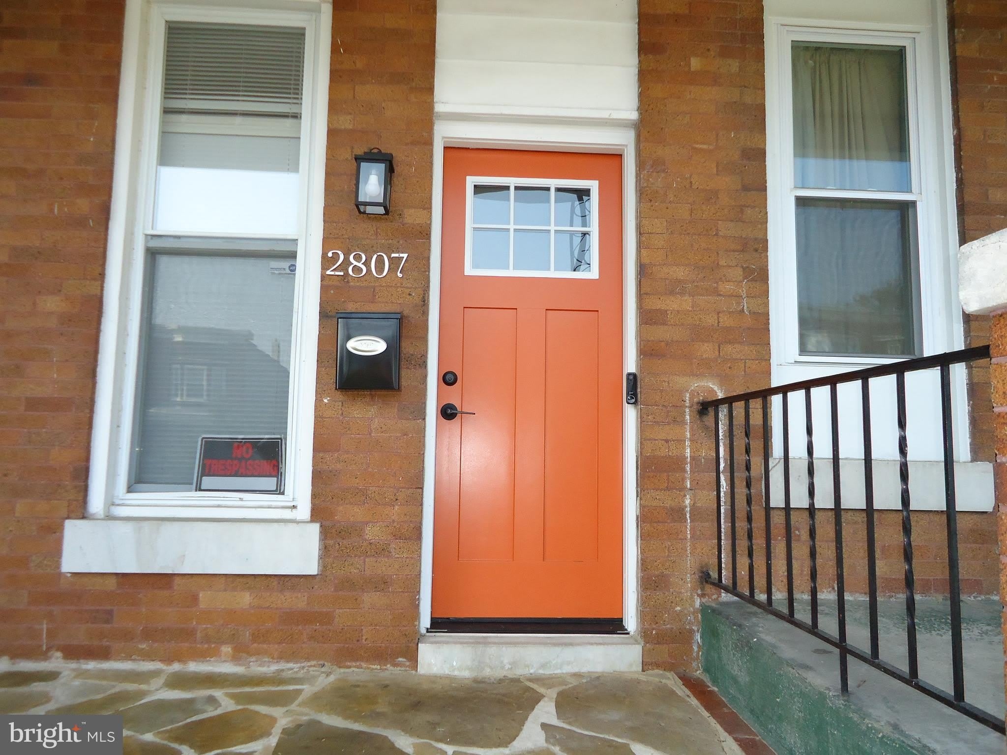 2807 CLIFTON Avenue – photo 2