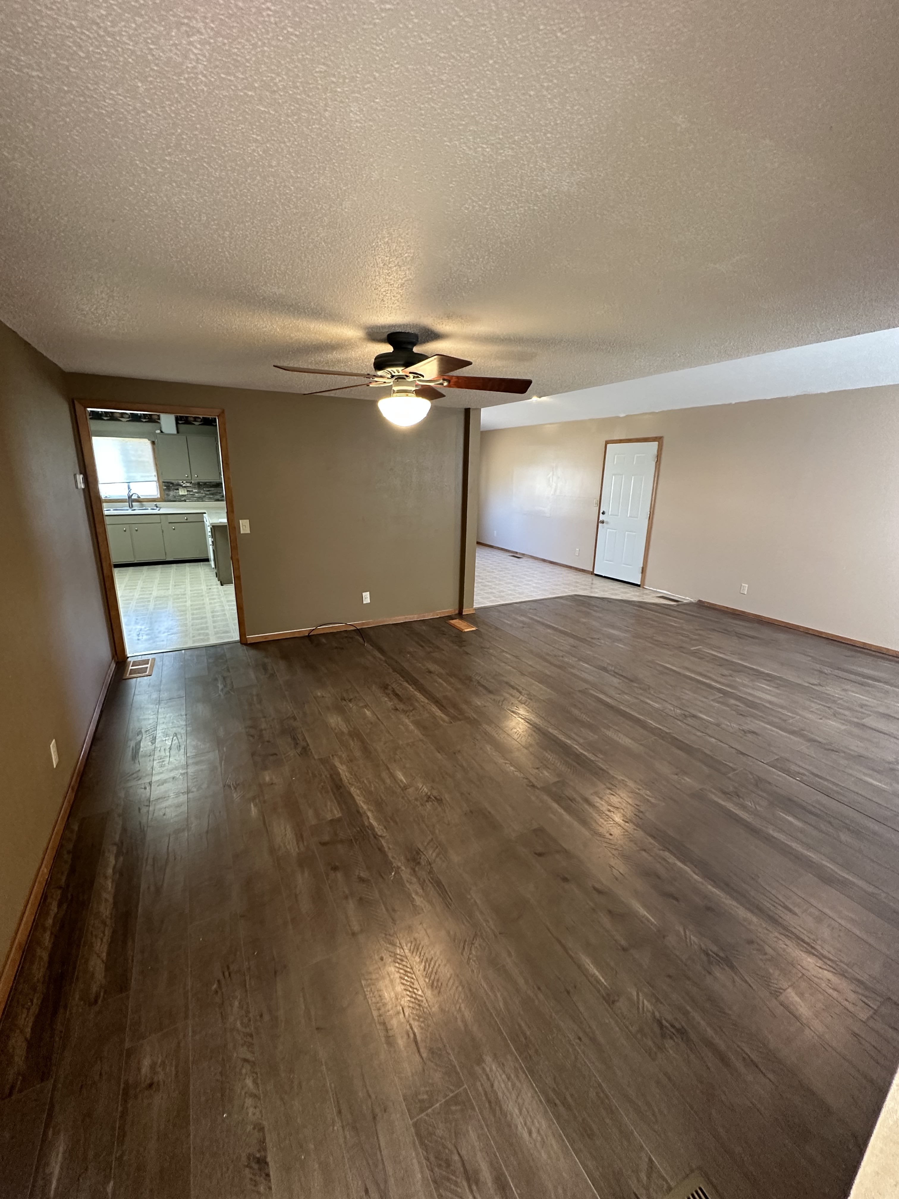 1010 East 3rd Street – photo 2