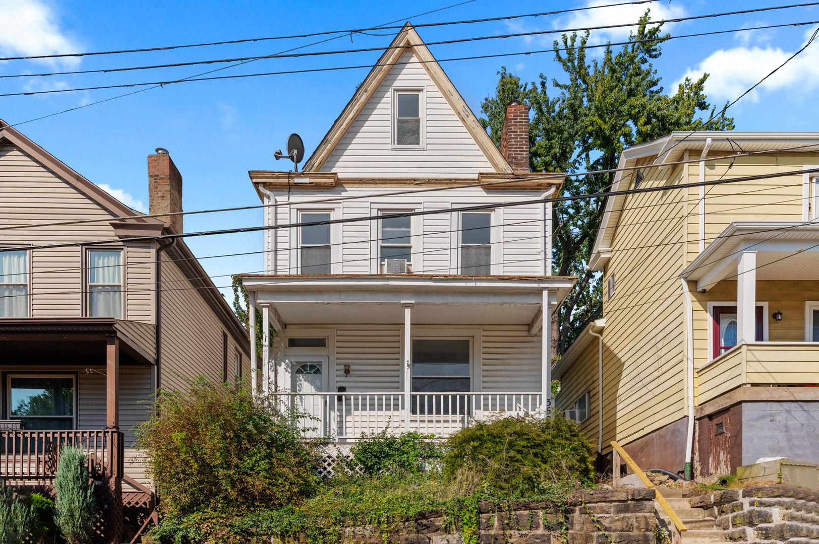 3bed/1.5bath in Mt. Washington – photo 2