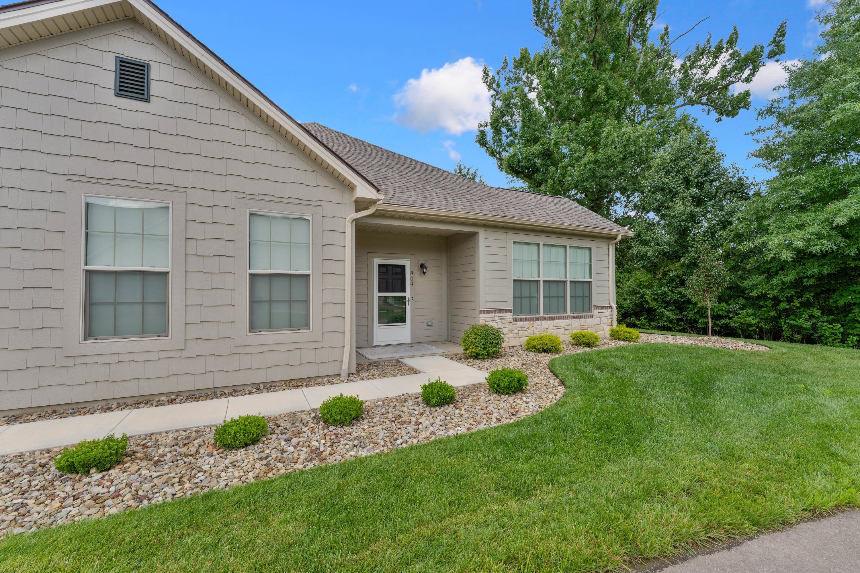 9264 Sharrott Road – photo 2