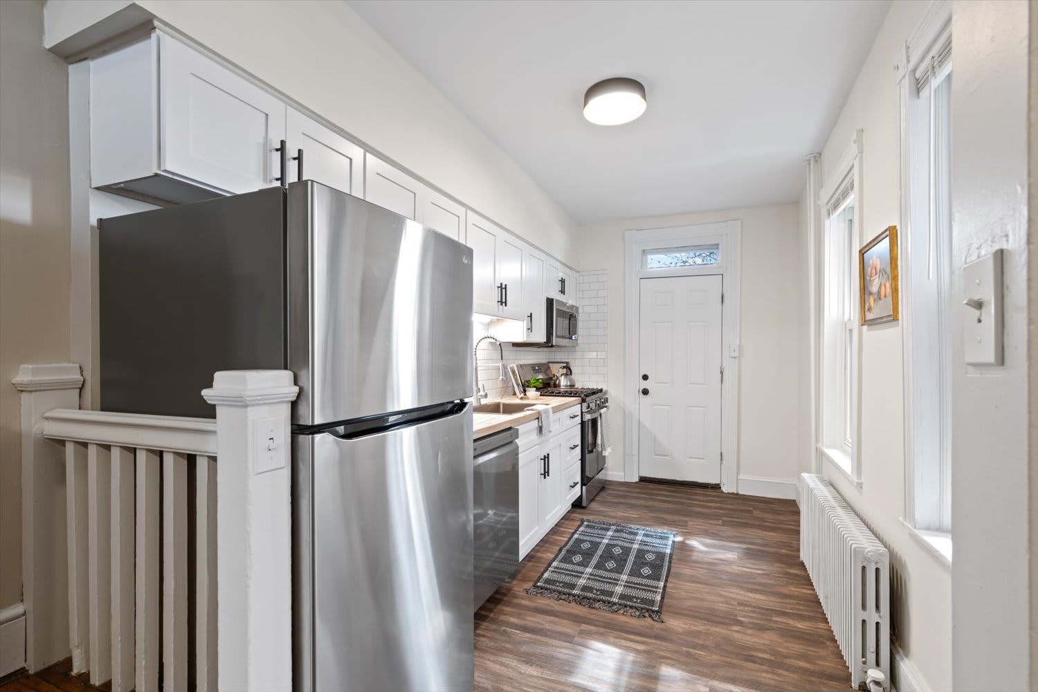 236 Howard Ave – photo 4