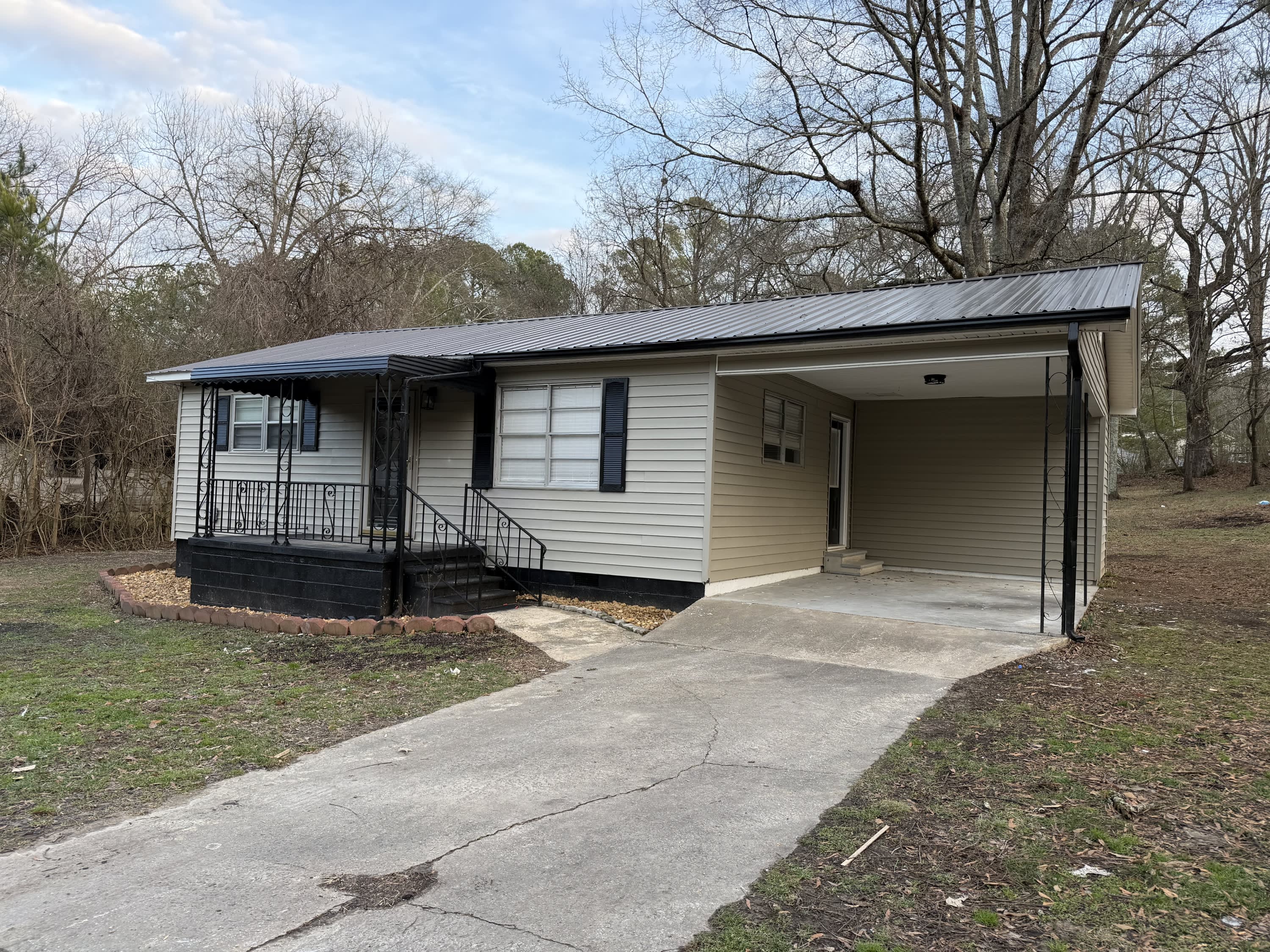 2559 Saint Clair Street – photo 2