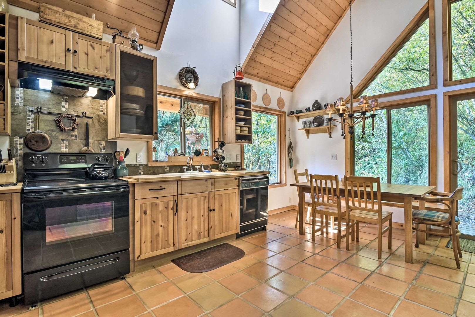 21561 E. Hideaway Ln. – photo 2