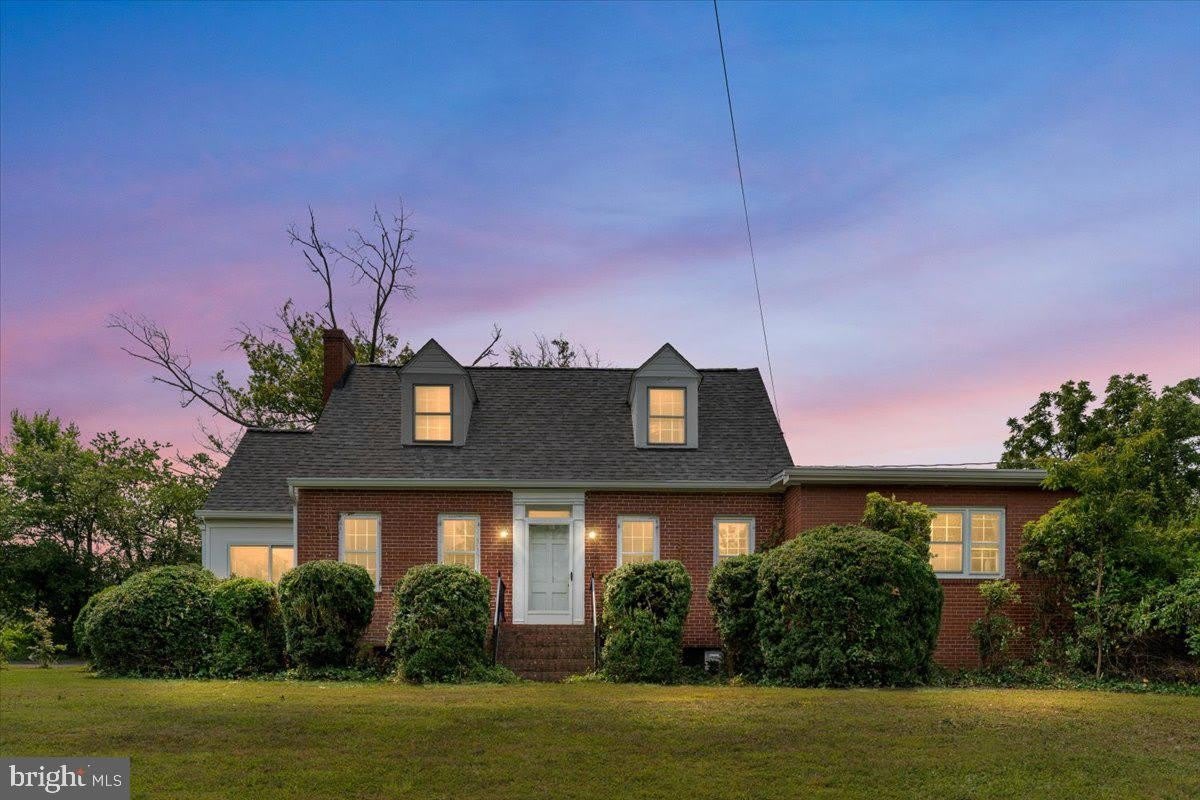 9028 STONEWALL JACKSON Highway – photo 1