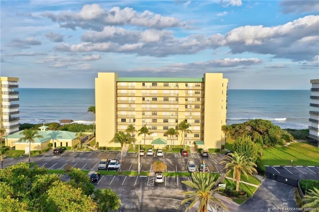 7380 S Ocean Drive – photo 2