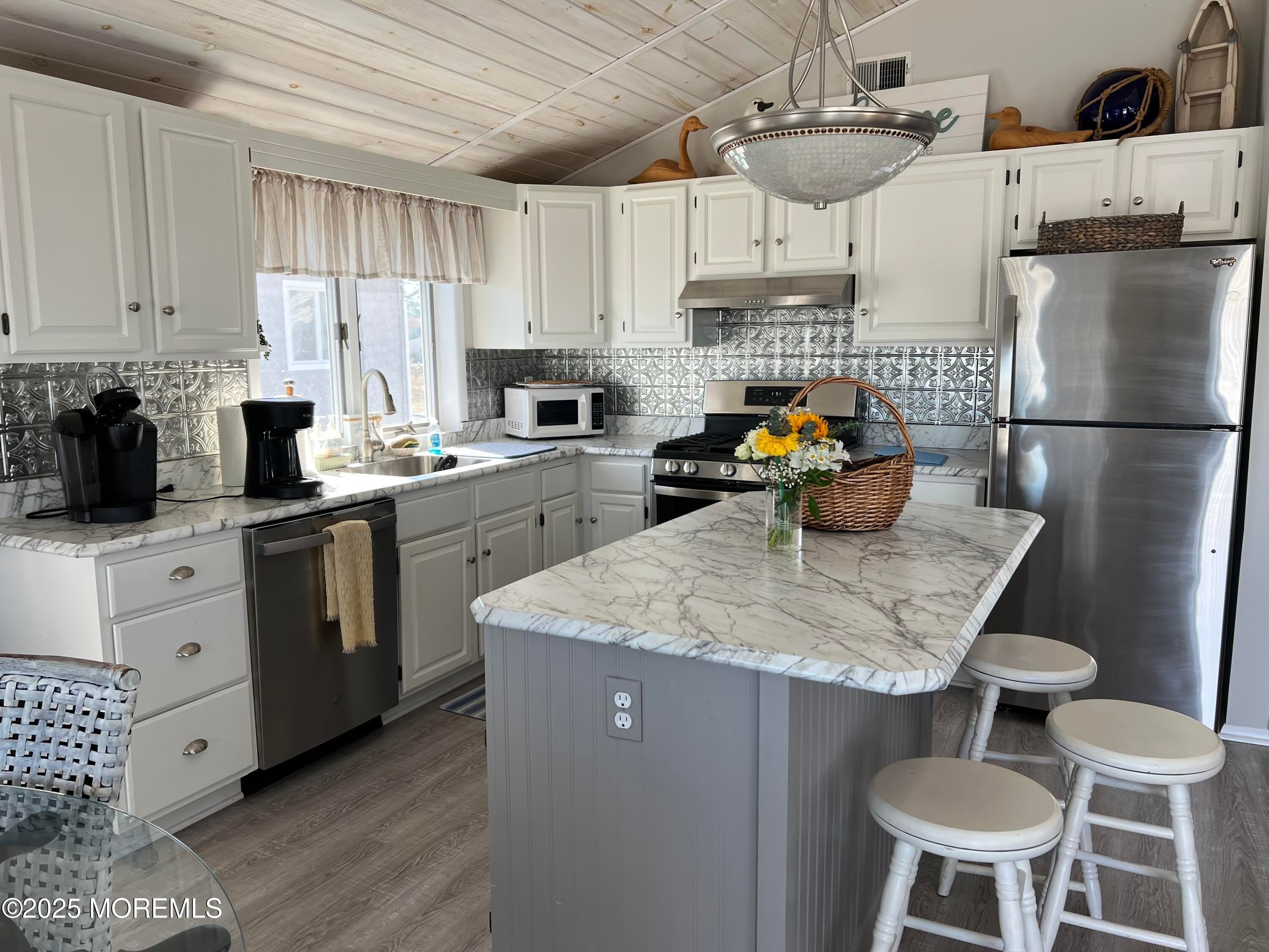 27 S Dayton Drive – photo 2