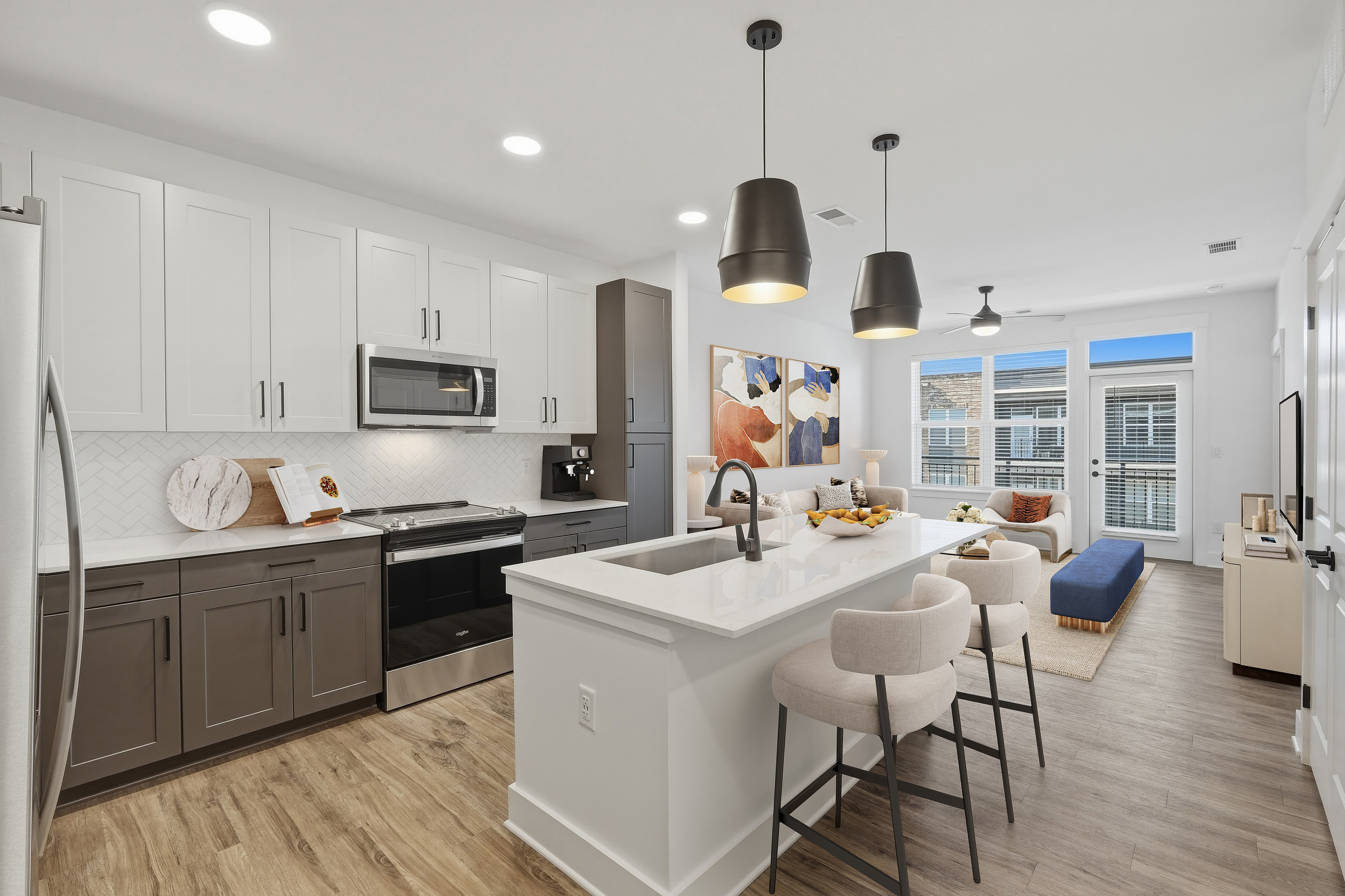 1821 Lexington Trace – photo 5