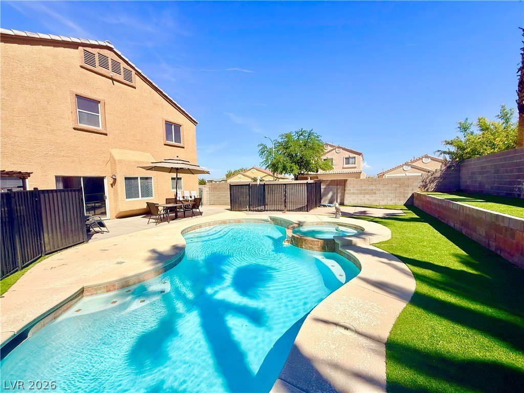 1212 Diamond Valley Street – photo 4