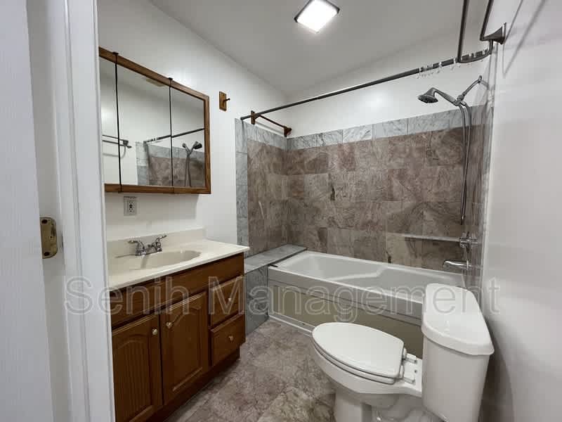 2527 Hartline Dr. – photo 3