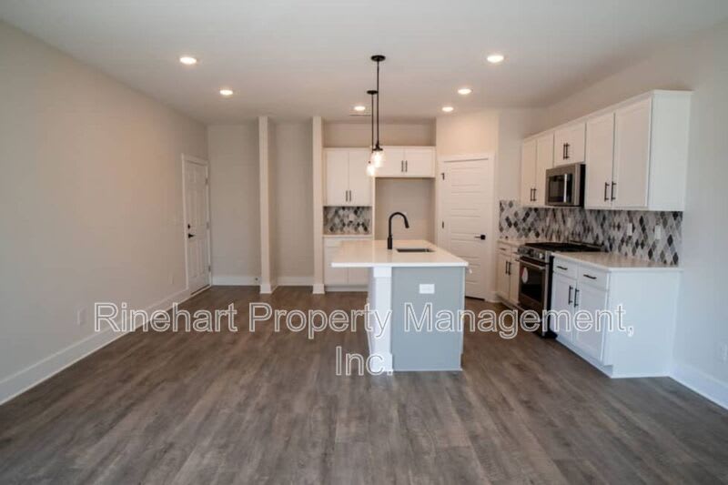 527 Harjo Dr. – photo 5
