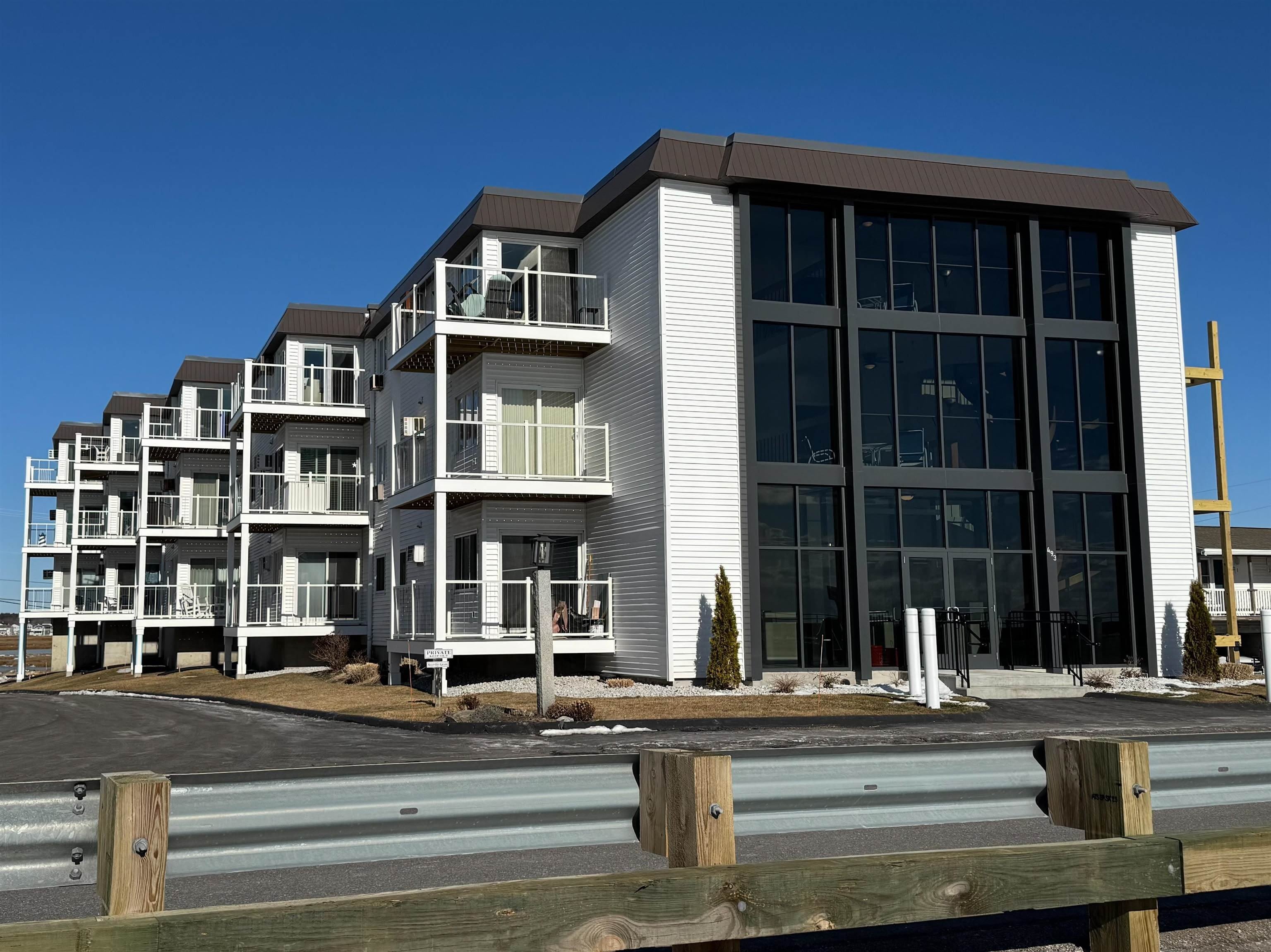 493 Ocean Boulevard – photo 3