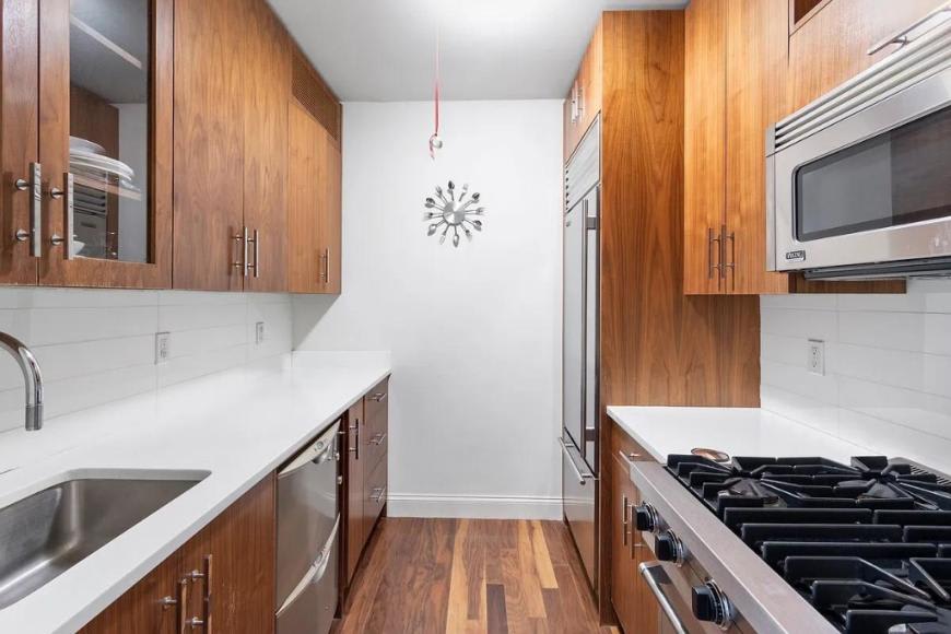 88 Greenwich Street – photo 2