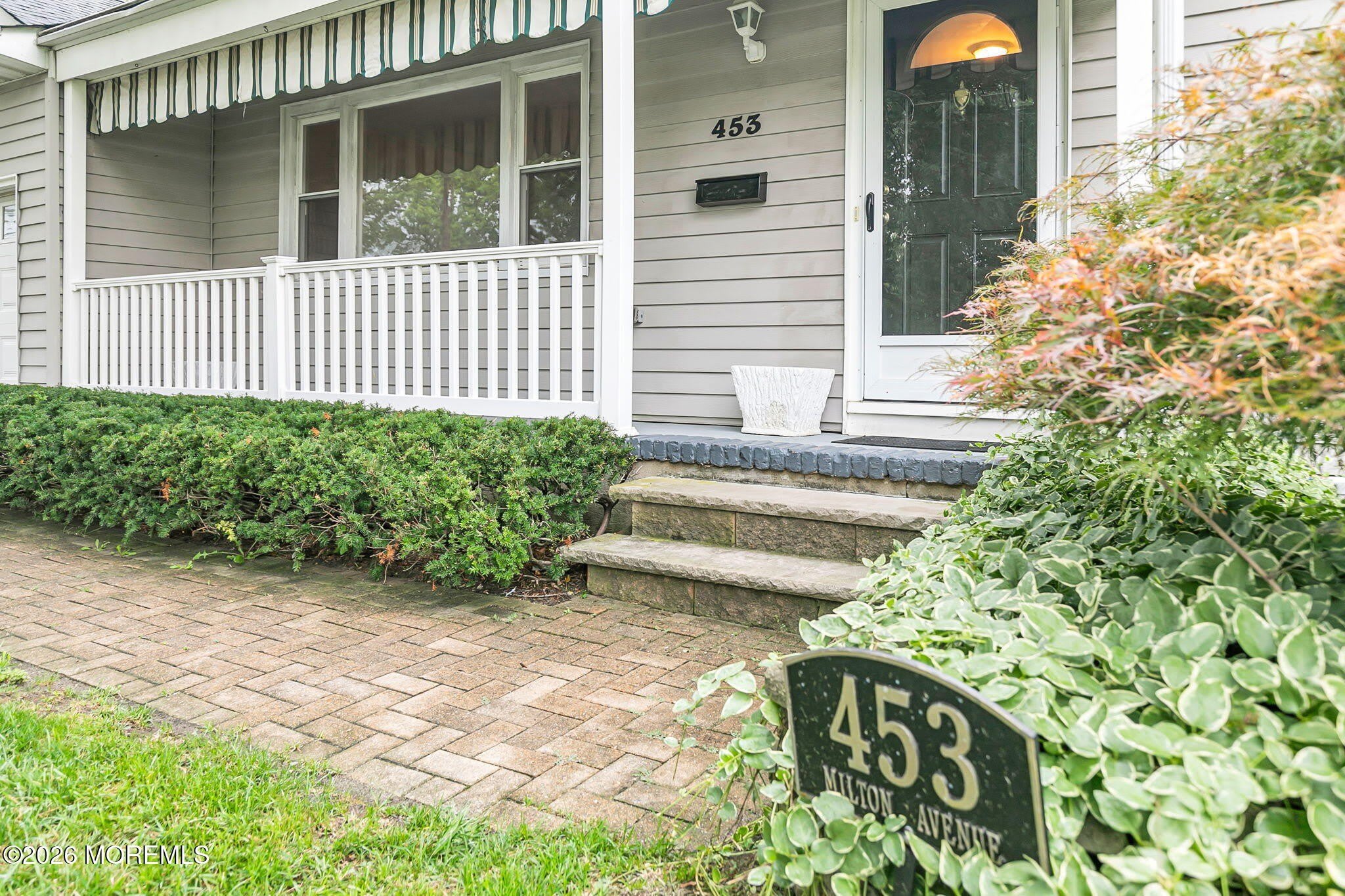 453 Milton Avenue – photo 5