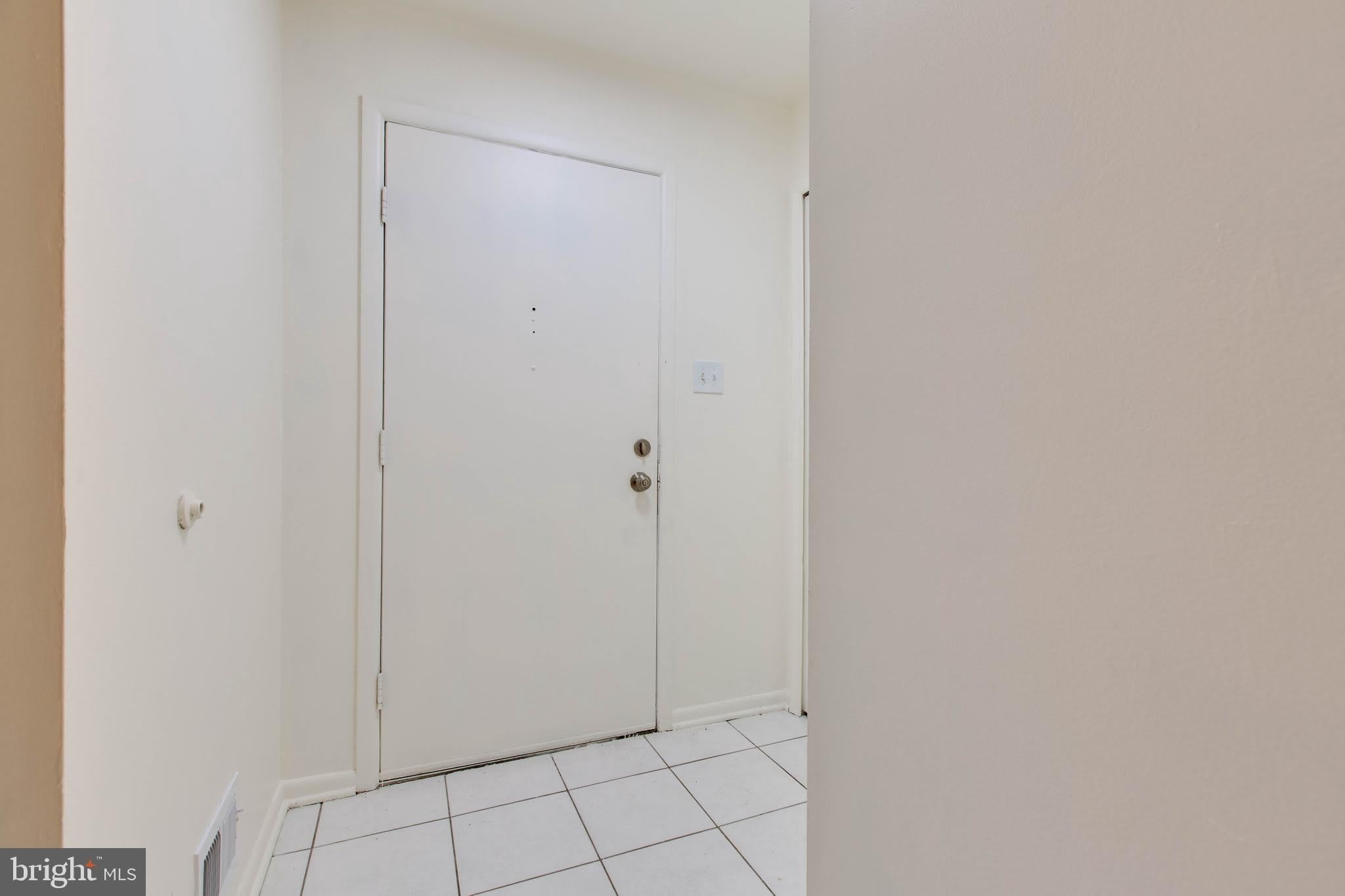 5461 ENBEREND Terrace – photo 5