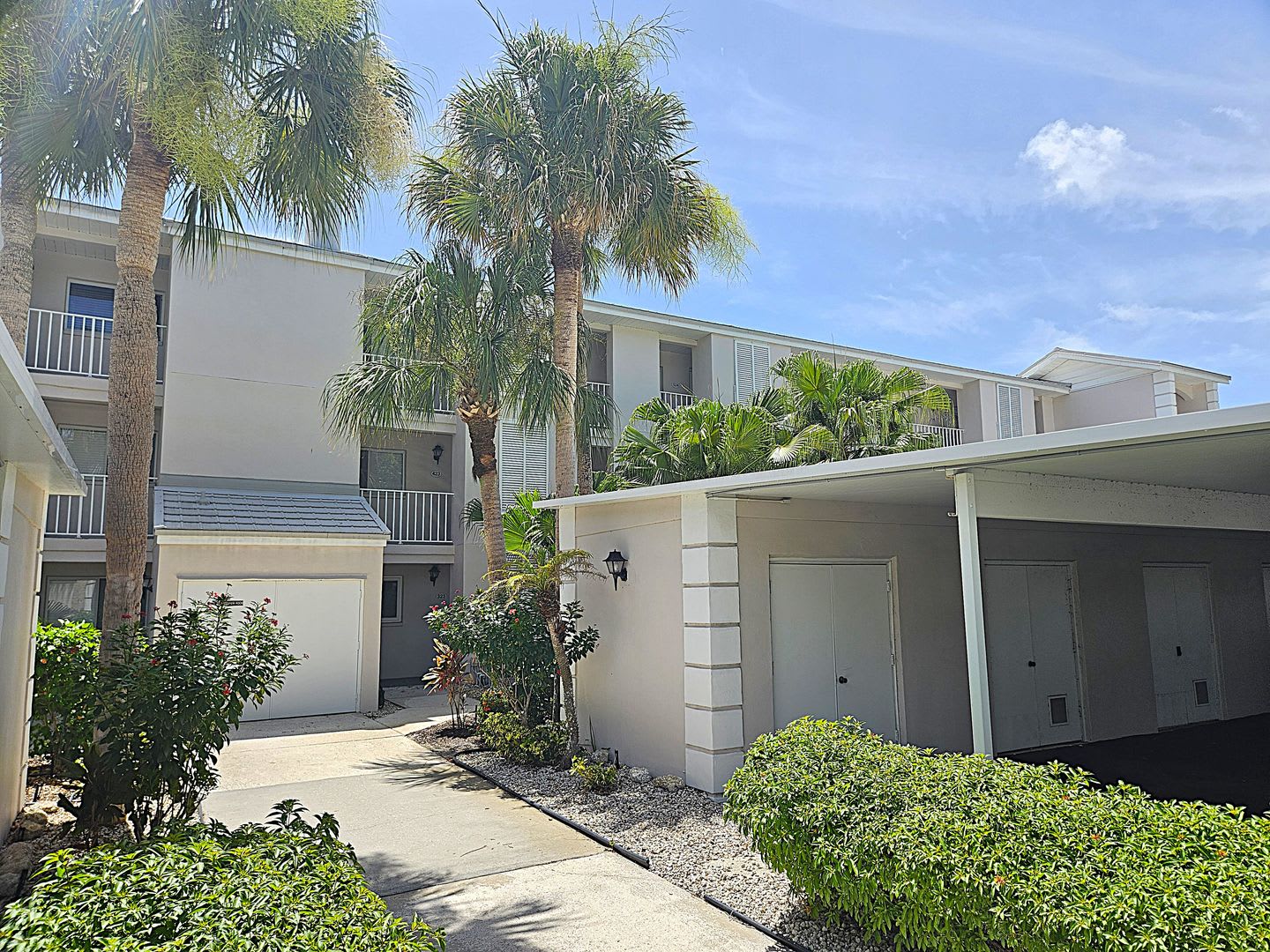 Gorgeous Seasonal Short Term 2 Bedroom 2 Bathroom 2Nd Floor Condo With Golf Transfer At Farmington Vistas – photo 4